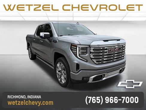 Used 2024 GMC Sierra 1500 Denali w/ Denali Reserve Package AWD/4WD image 4
