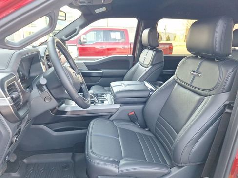 New 2025 Ford F150 Platinum w/ FX4 Off-Road Package image 4
