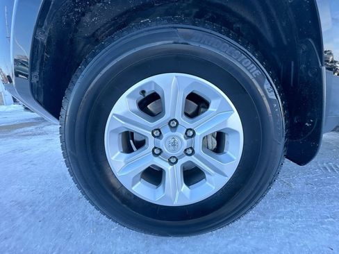 Used 2024 Toyota 4Runner SR5 Premium image 33