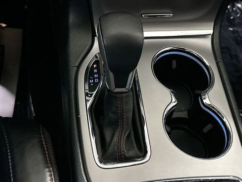 Used 2017 Jeep Grand Cherokee Trailhawk image 29