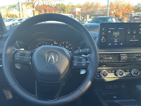 Certified 2025 Acura ADX FWD image 9
