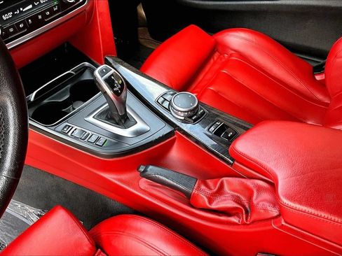 Used 2016 BMW 428i xDrive Convertible AWD/4WD image 29