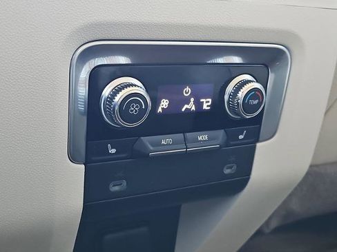 Certified 2021 GMC Yukon Denali image 20