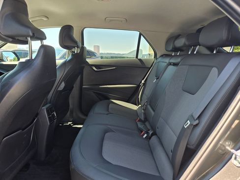 Used 2024 Kia Niro Wind w/ Wind Preserve Package FWD image 16