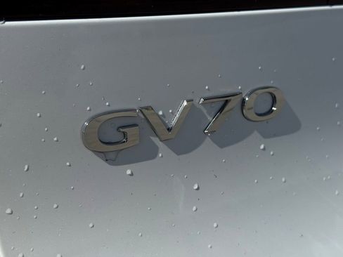 New 2026 Genesis GV70 2.5T Select AWD/4WD image 15