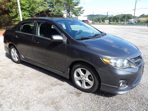 Used 2012 Toyota Corolla S FWD image 7