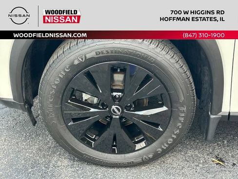 Certified 2023 Nissan Rogue SV w/ SV Premium B Package AWD/4WD image 7