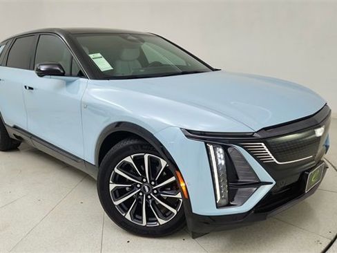Used 2025 Cadillac Lyriq Sport image 89