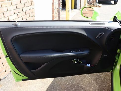 Used 2023 Dodge Challenger SRT Hellcat Widebody image 8