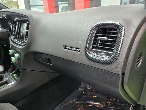 Used 2023 Dodge Charger SXT w/ Blacktop Package image 25