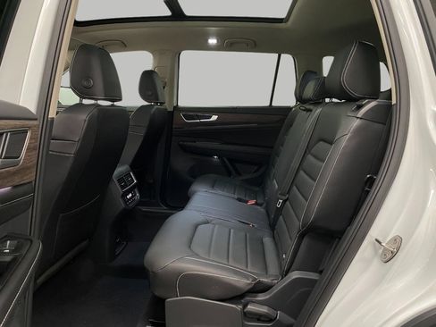 New 2026 Volkswagen Atlas SEL AWD/4WD image 30