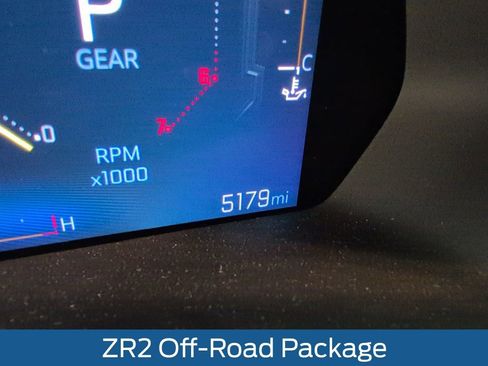 Used 2025 Chevrolet Colorado ZR2 w/ Technology Package image 27