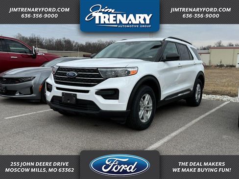 Used 2021 Ford Explorer XLT image 1