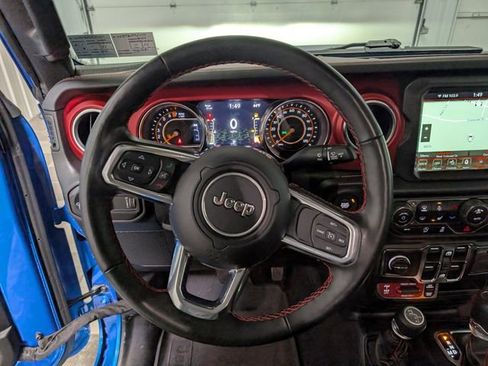 Used 2023 Jeep Gladiator Rubicon w/ LED Lighting Group AWD/4WD image 16