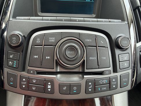 Used 2011 Buick LaCrosse CXS FWD image 16