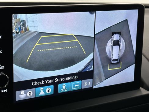 Certified 2025 Honda Pilot TrailSport image 24