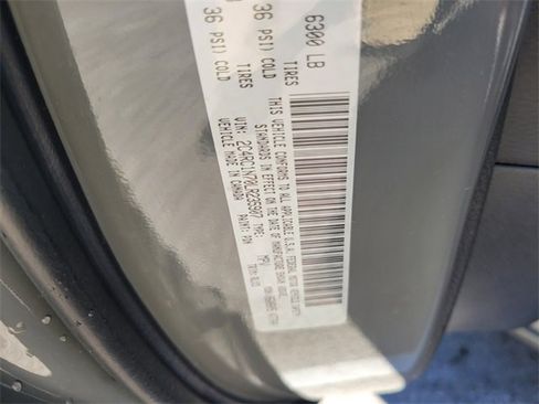 Used 2020 Chrysler Pacifica Limited w/ Advanced Safetytec Group image 28