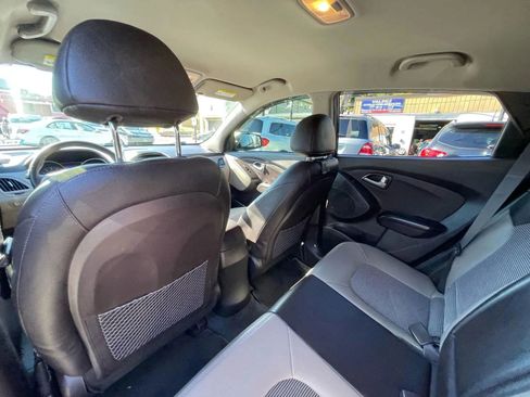 Used 2013 Hyundai Tucson GLS image 54