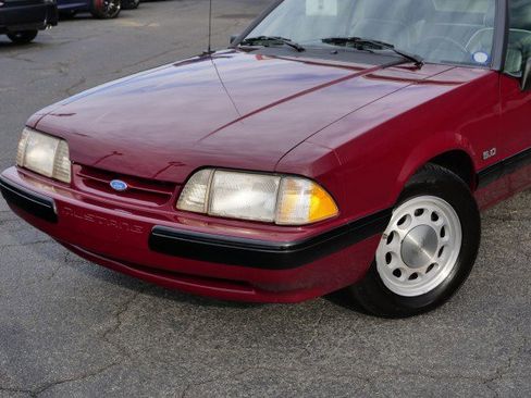 Used 1989 Ford Mustang LX image 49
