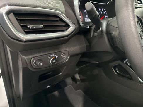 Certified 2023 Chevrolet TrailBlazer LT w/ Convenience Package image 16