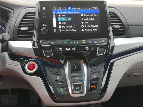 Used 2024 Honda Odyssey Touring image 15