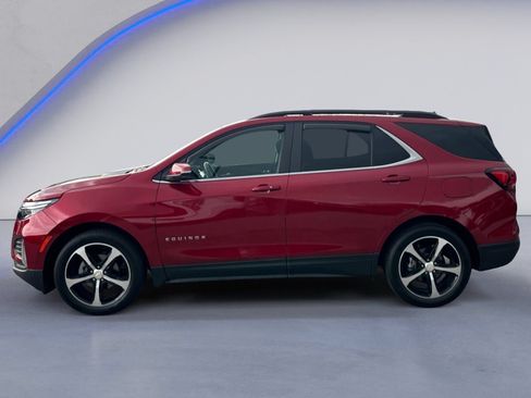 Used 2024 Chevrolet Equinox LT FWD image 3