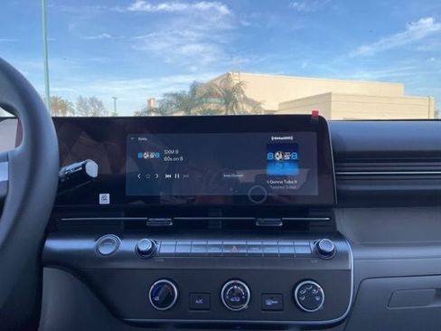 New 2026 Hyundai Kona SE image 8