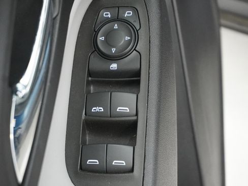 Used 2024 Chevrolet Equinox LS w/ Driver Confidence II Package image 13