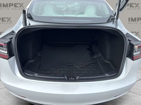Used 2022 Tesla Model 3 Long Range image 31