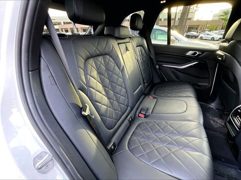Used 2023 BMW X5 xDrive40i w/ Parking Assistance Package image 18