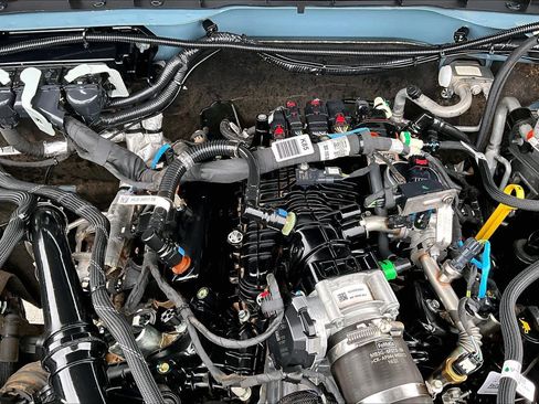 Used 2021 Ford Bronco First Edition AWD/4WD image 32