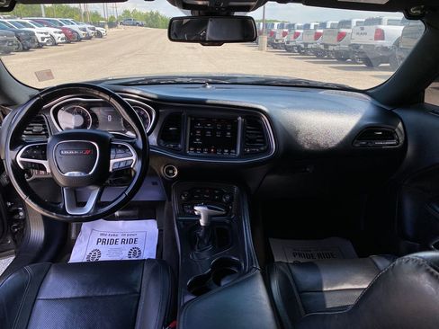 Used 2018 Dodge Challenger SXT Plus RWD image 20