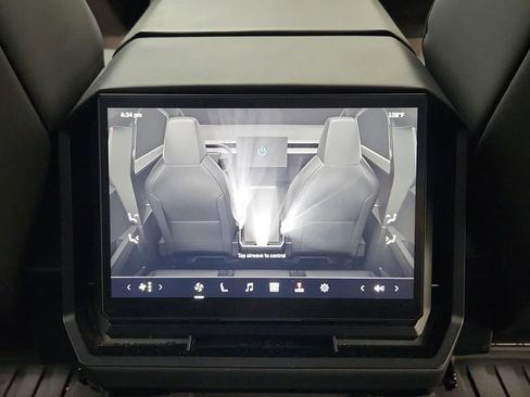 Used 2024 Tesla Cybertruck AWD Crew Cab image 29