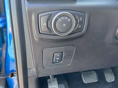 Used 2017 Ford F150 Raptor w/ Equipment Group 801A Mid AWD/4WD image 18
