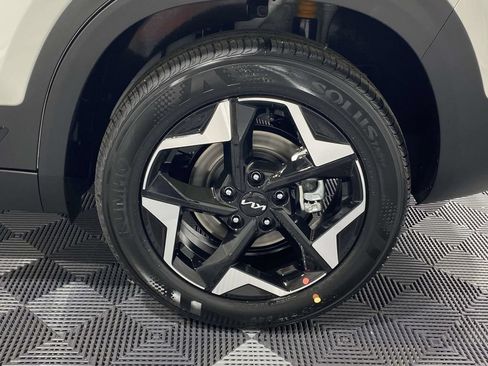New 2026 Kia Seltos S AWD/4WD image 7