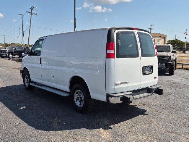 Used 2024 GMC Savana 2500 w/ Driver Convenience Package RWD image 5