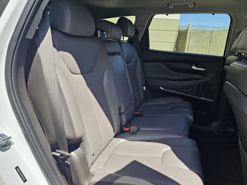 Used 2019 Hyundai Santa Fe Limited AWD/4WD image 15