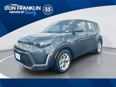 Used 2025 Kia Soul LX w/ LX Technology Package