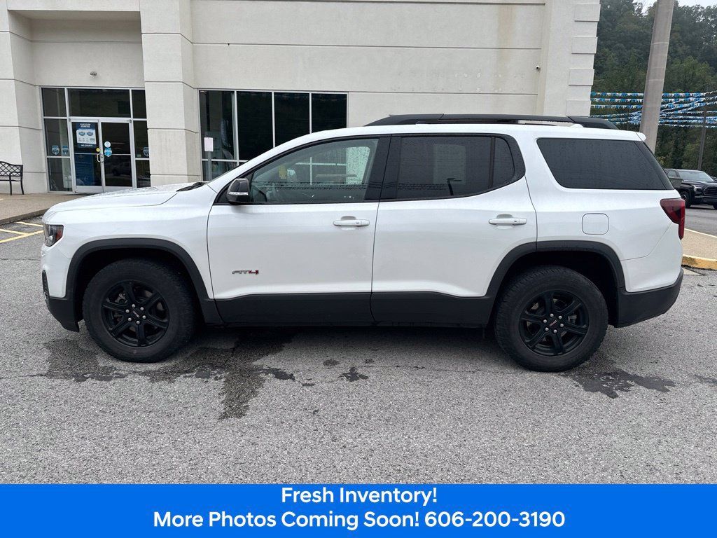 Used 2023 GMC Acadia AT4 w/ Technology Package AWD/4WD image 2