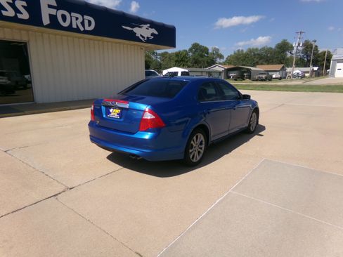 Used 2011 Ford Fusion SEL FWD image 3