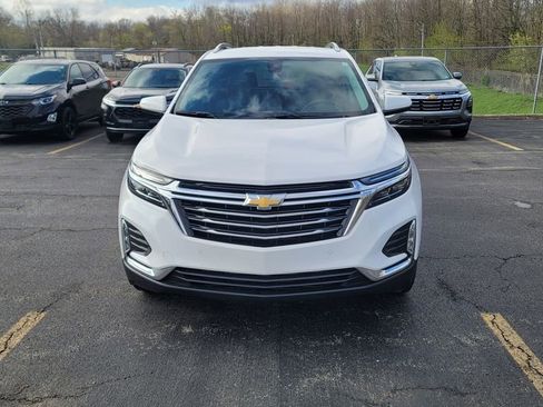 Used 2024 Chevrolet Equinox Premier w/ LPO, Floor Liner Package image 1