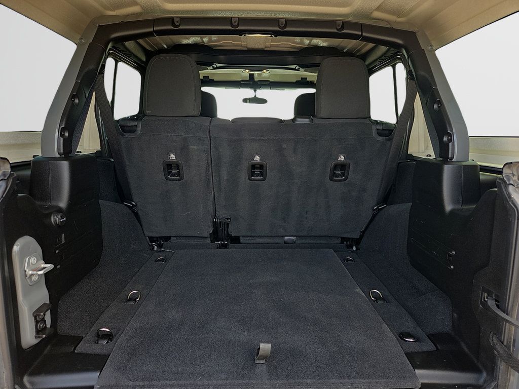 Used 2021 Jeep Wrangler Unlimited Sport AWD/4WD image 10