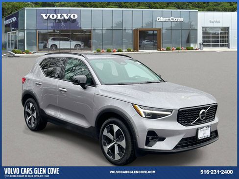 Certified 2026 Volvo XC40 B5 Plus w/ Protection Package Premier AWD/4WD image 1