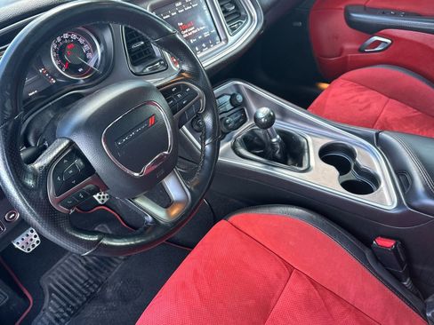 Used 2019 Dodge Challenger R/T Scat Pack image 11