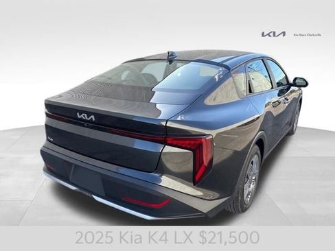 Certified 2025 Kia K4 FWD image 8