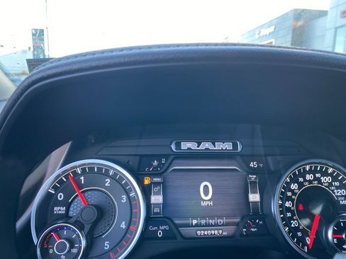 Used 2024 RAM 2500 Laramie image 33