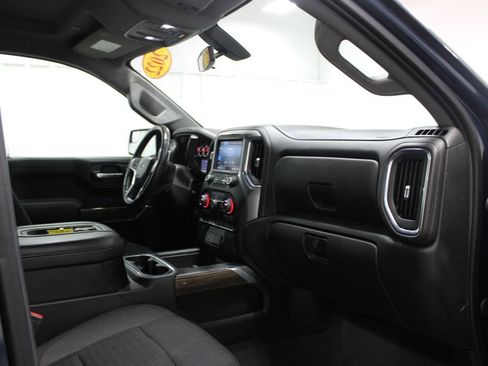 Used 2022 Chevrolet Silverado 1500 LT Trail Boss AWD/4WD image 27