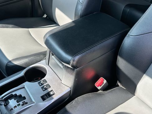 Used 2022 Toyota 4Runner SR5 Premium image 20