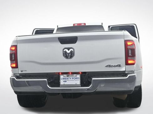 Used 2024 RAM 3500 Tradesman w/ Chrome Appearance Group AWD/4WD image 49