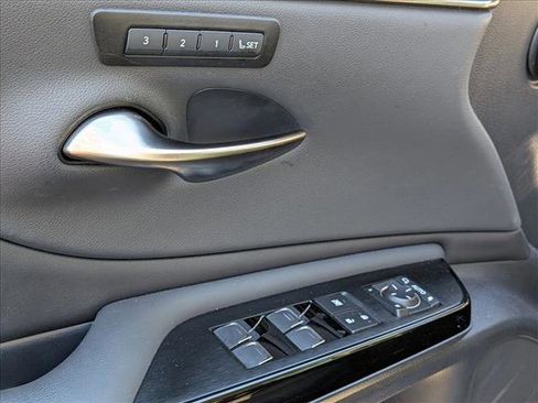 Used 2022 Lexus ES 350 w/ Premium Package image 4